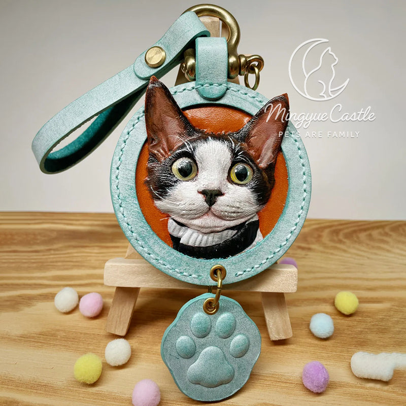 Custom Hand-Carved Leather Pet Portrait Keychain – Personalized Pet Memorial Gift